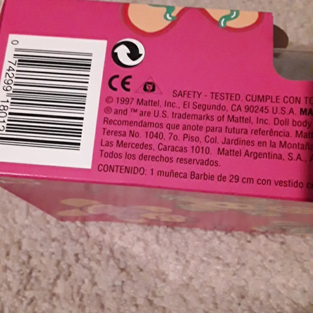 1997 Special Edition Holiday Treats Barbie - Picture 3 of 4